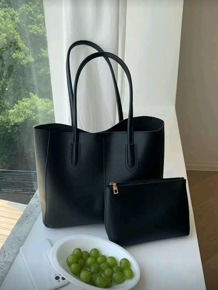 حقيبة كتف مقاومة للماء وخفيفة الوزن، مفصلة بخياطة، مع جيب داخلي، مناسبة للمراهقات والنساء الطالبات والموظفات، مثالية للمكتب والكلية والعمل والأعمال التجارية. مناسبة للطالبات في المدارس الثانوية والجامعات، وللأنشطة الخارجية والسفر والخروجات والعمل والأعمال التجارية والتنقل واليوم العطلة. حقيبة نسائية مثالية للأناقة اليومية والمناسبات الخاصة، وللأعمال والمكتب.