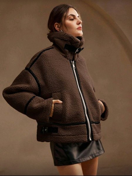 Anewsta معطف فضفاض من قطع الفرو الصناعي والجلد الصناعي، مناسب للخريف والشتاء والخروج والمناسبات الرسمية والأعياد والأناقة، معطف شتوي للنساء، مناسب للعمل والتخرج والزفاف