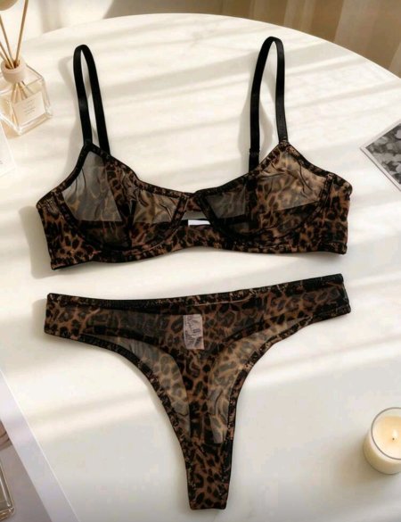 مجموعة ملابس داخلية رومانسية شفافة وجذابة للسيدات بألوان سادة للخروج والحفلات <br> <span class='text-color-warm'>سيتوفر قريباً</span>
