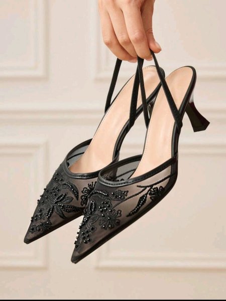 CUCCOO HITCHD نعال حفلات أنيقة بكعب عال ذات طبعات زهور أنيقة للنساء باللون الأسود